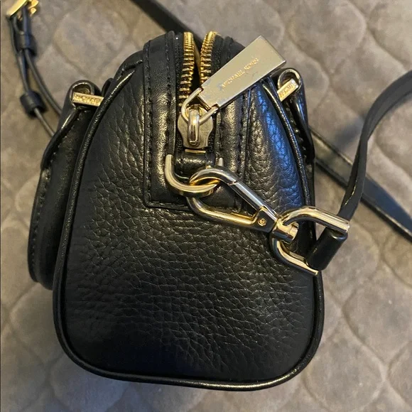 Michael Kors Black Pebbled Leather Mini Bag - Picture 3 of 12
